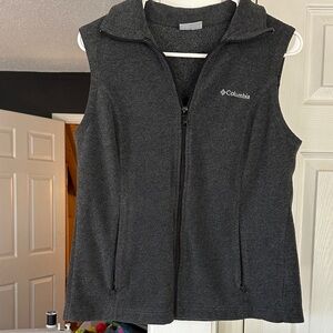 Columbia Charcoal Sleeveless Fleece Vest